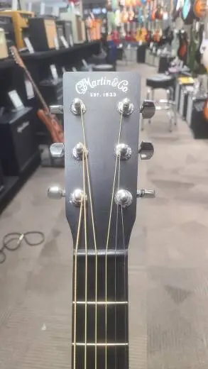 Martin Guitars - DX JOHNNY CASH 2